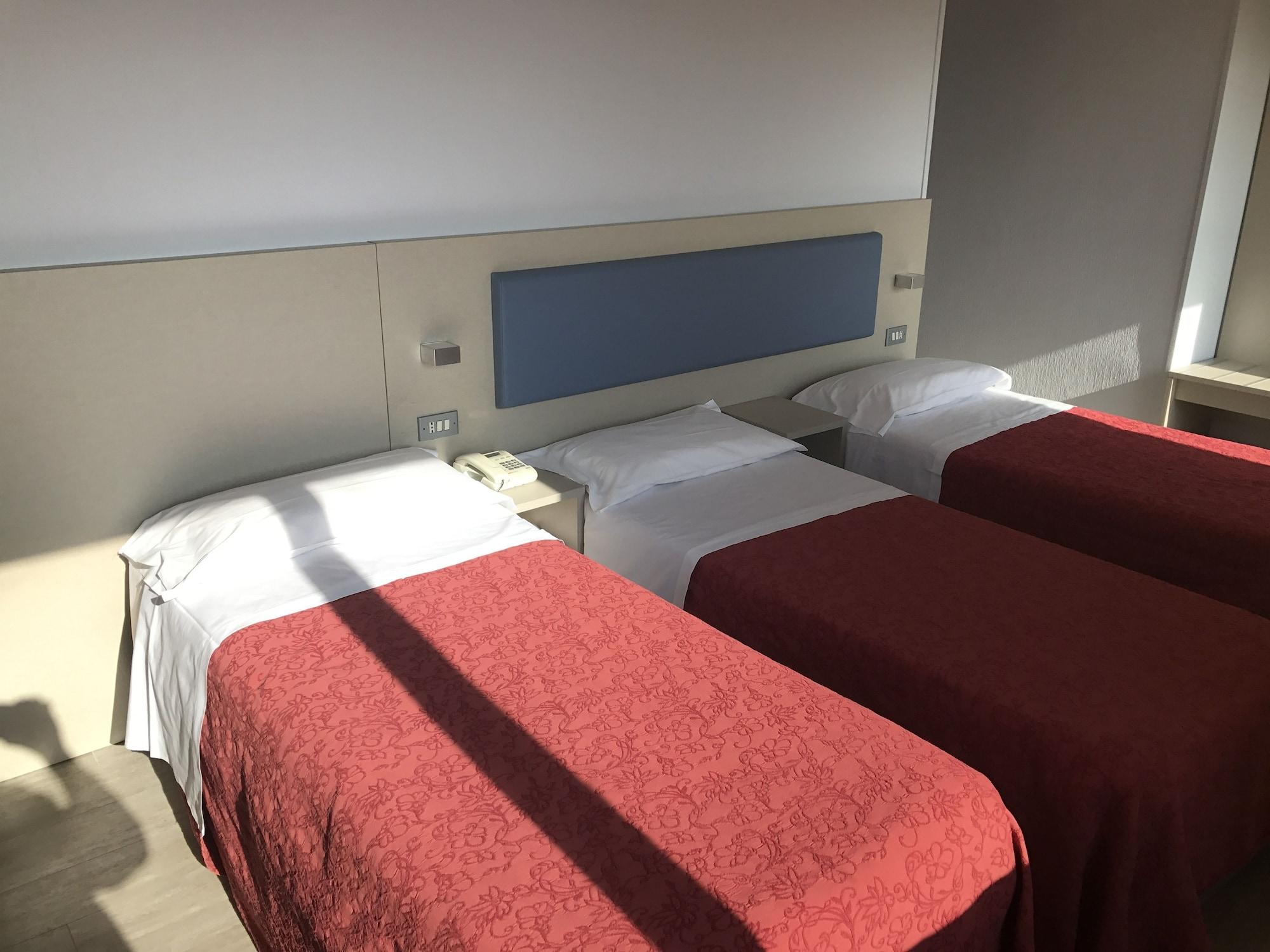 Hotel Elisabeth Due Fano Buitenkant foto