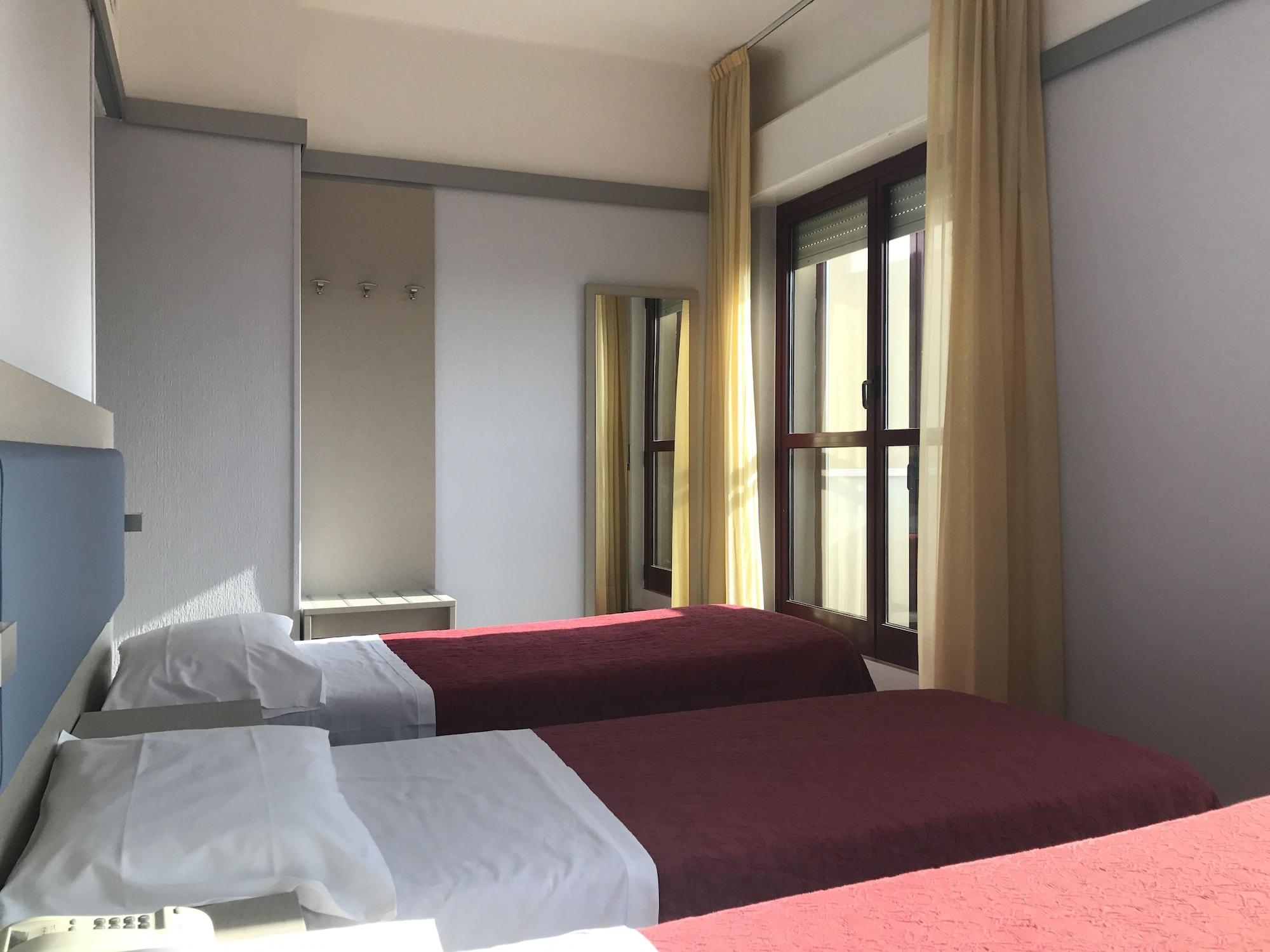 Hotel Elisabeth Due Fano Buitenkant foto