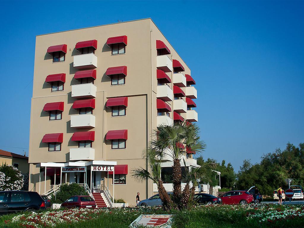 Hotel Elisabeth Due Fano Buitenkant foto