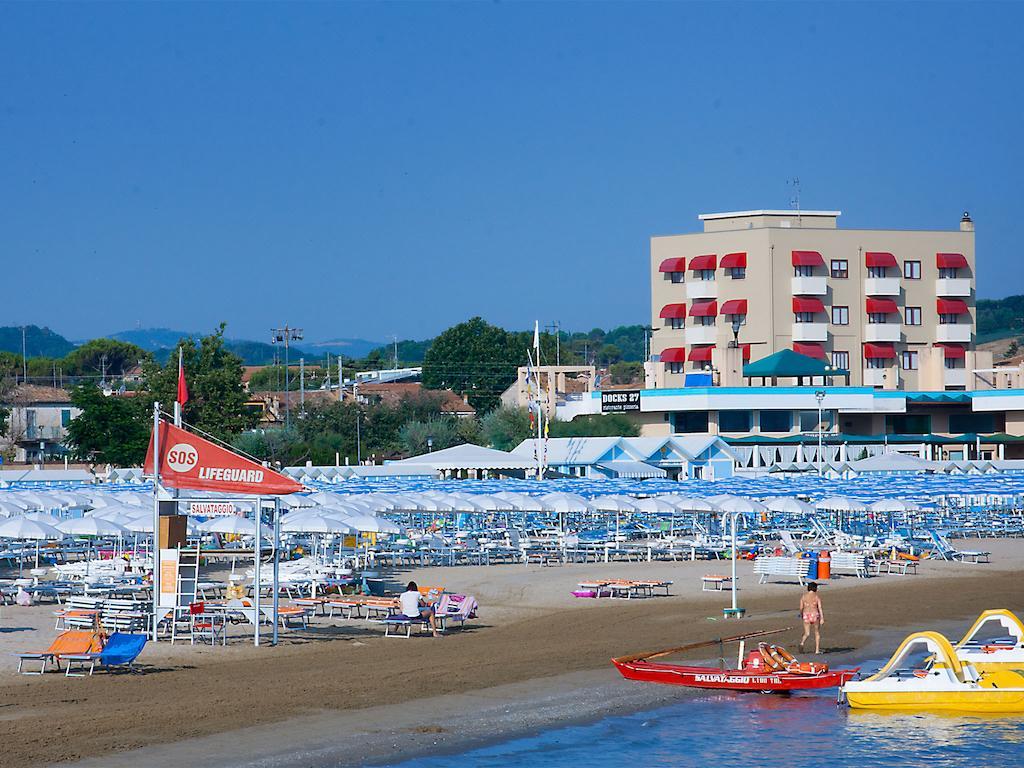 Hotel Elisabeth Due Fano Buitenkant foto